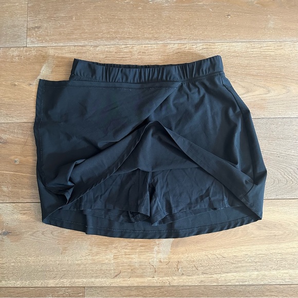 Abercrombie Black Skort - Picture 3 of 5